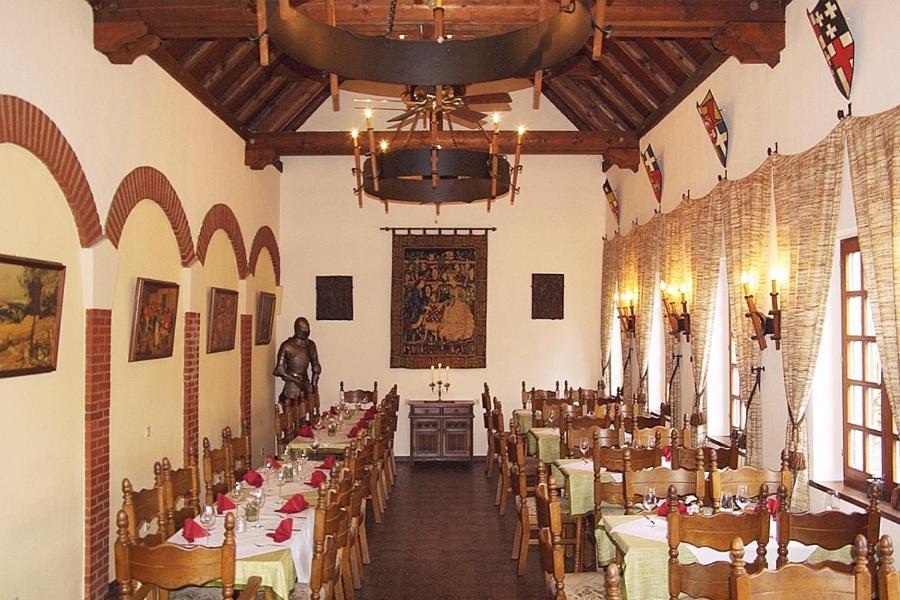 Hotel Herres Alte Metzgerei Лайвен Екстериор снимка
