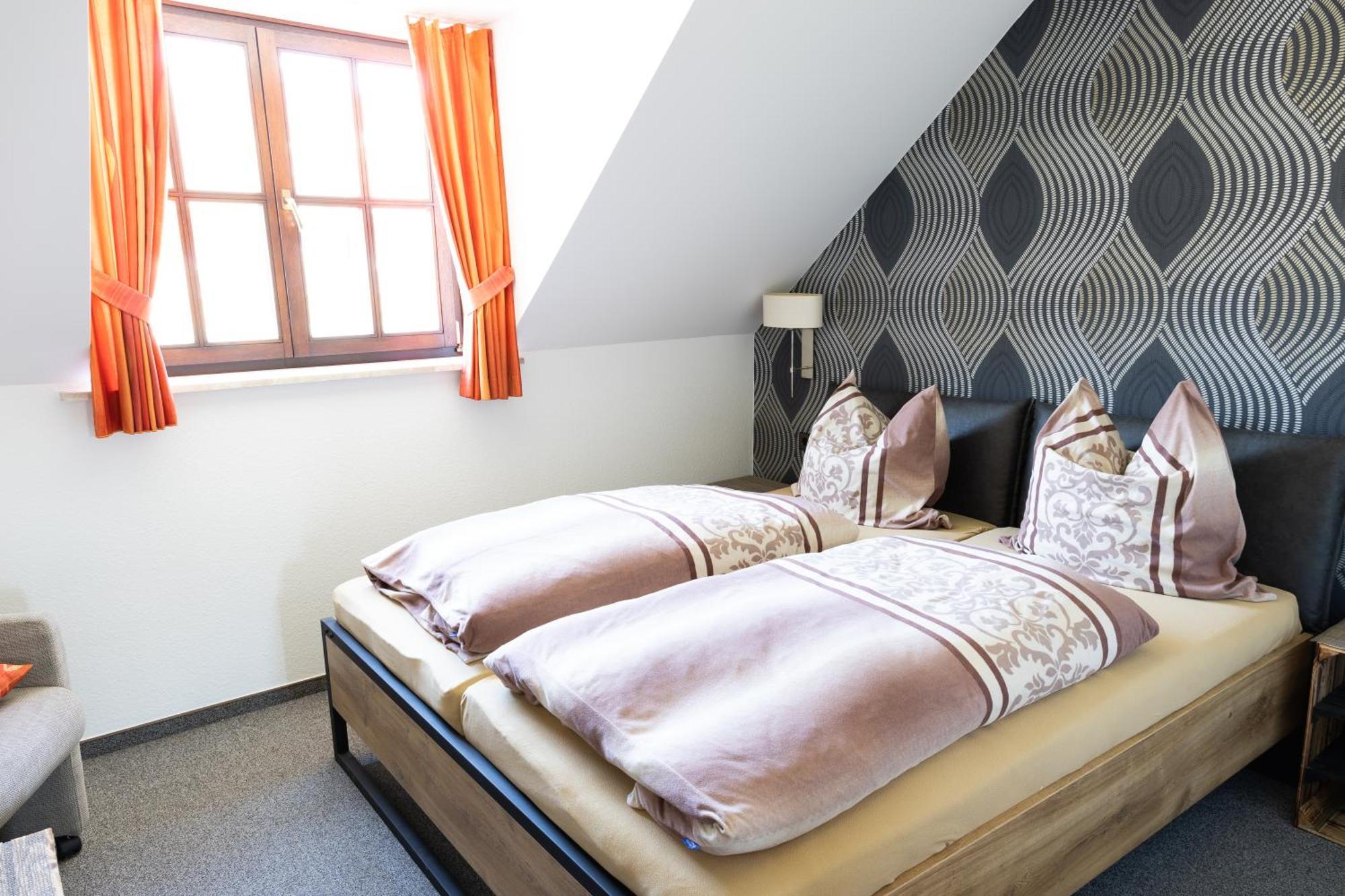 Hotel Herres Alte Metzgerei Лайвен Екстериор снимка