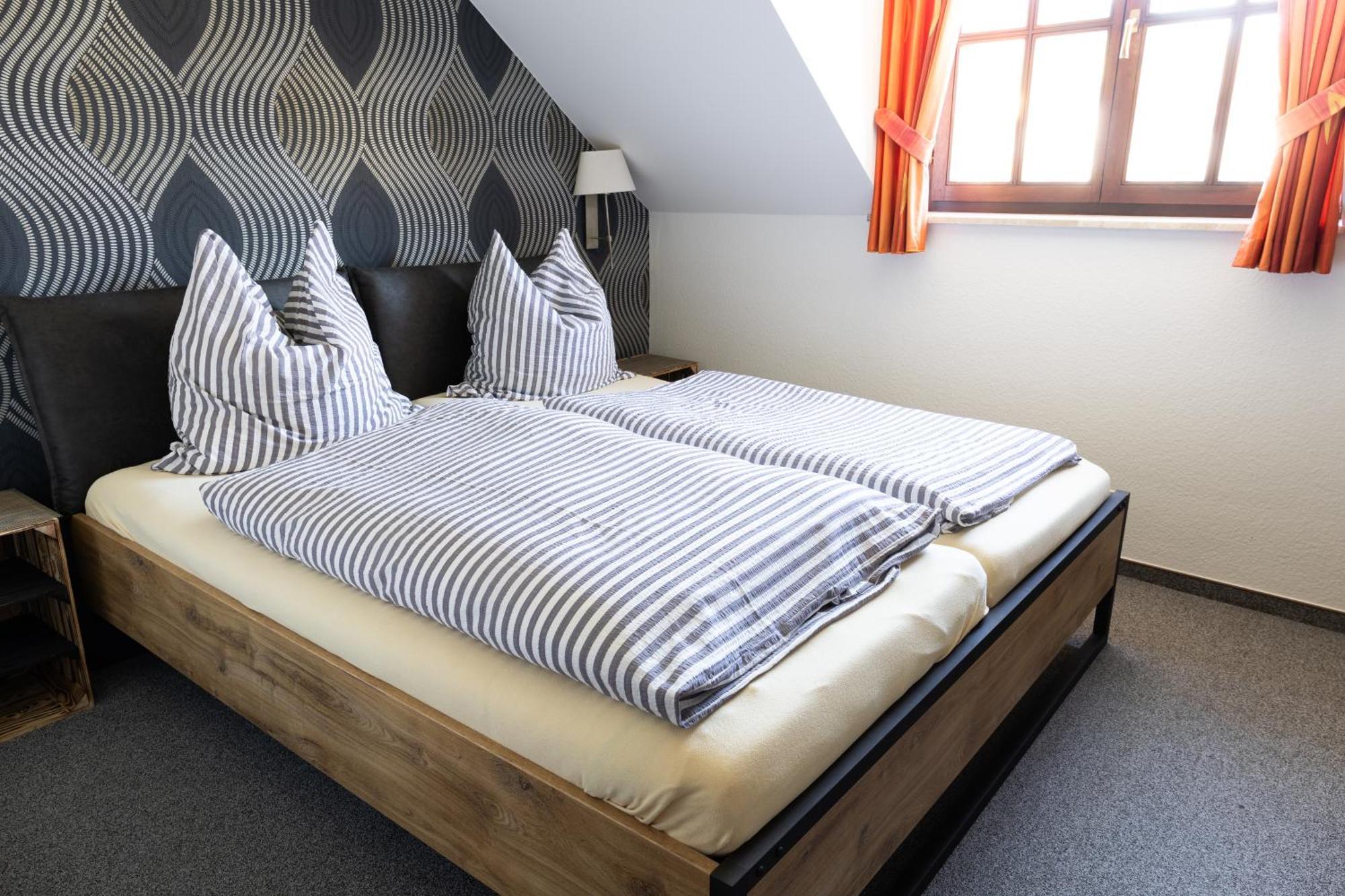 Hotel Herres Alte Metzgerei Лайвен Екстериор снимка